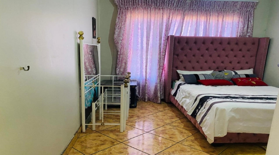 4 Bedroom Property for Sale in Sasolburg Ext 11 Free State